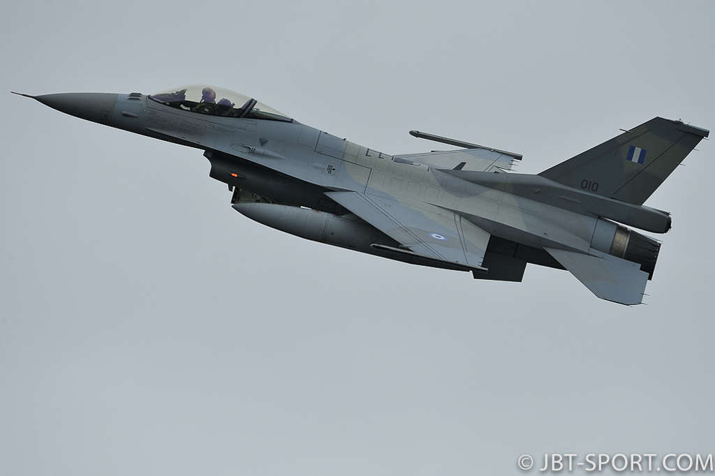 F16 - Grèce