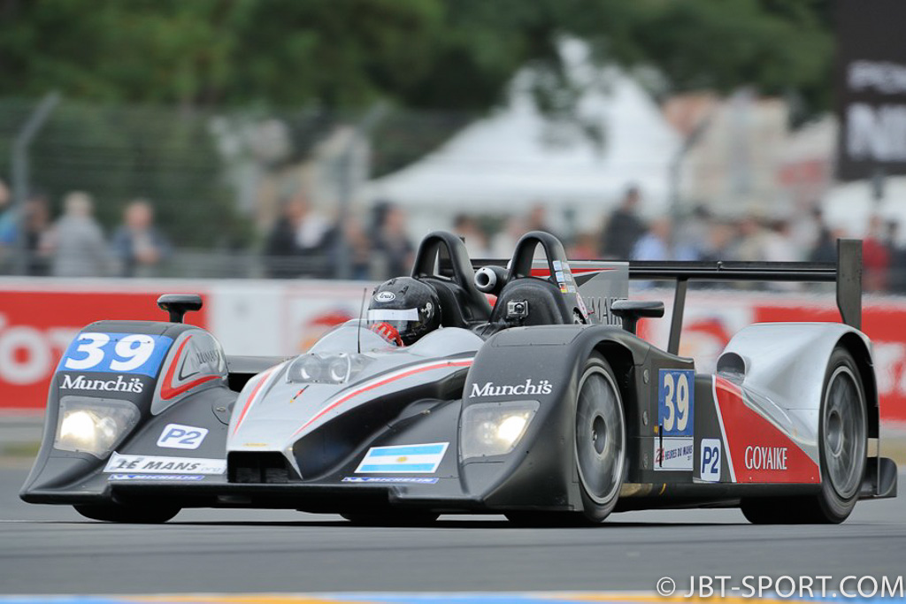 PECOM RACING - LOLA B11/40-JUDD BMW