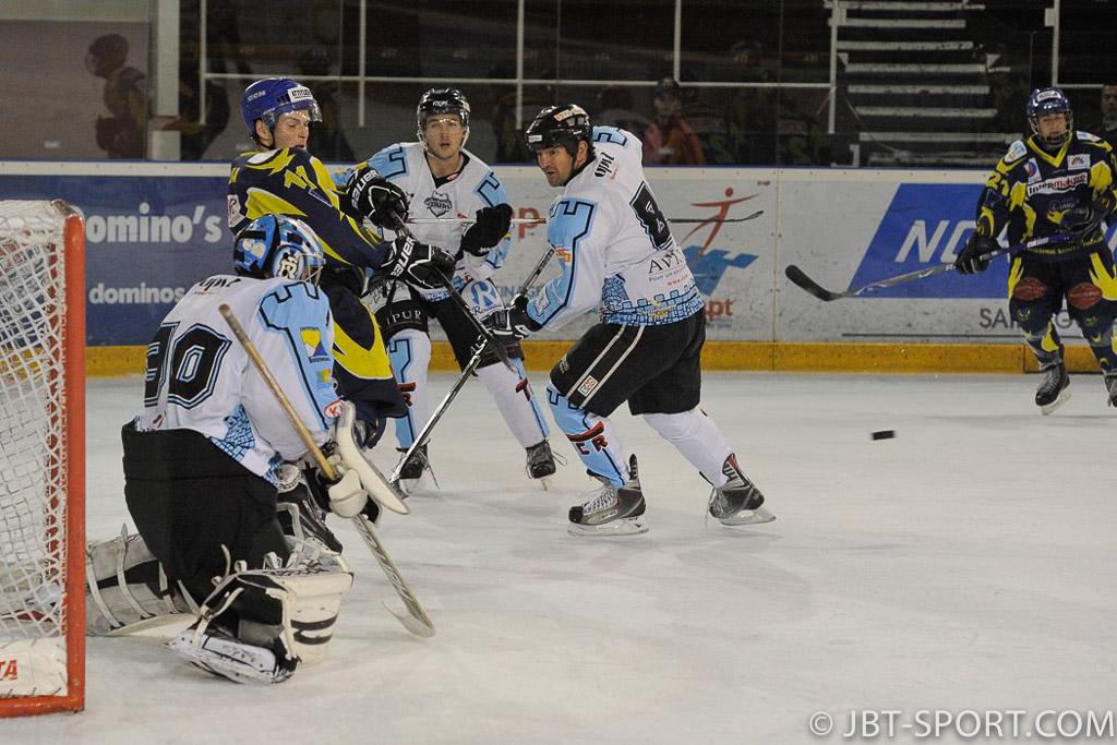 Tours2 - Limoges 03-07
( 3e Division )