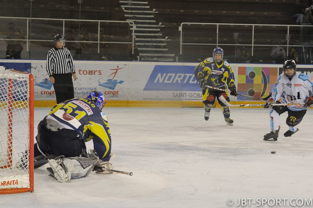 Tours2 - Limoges 03-07
( 3e Division )