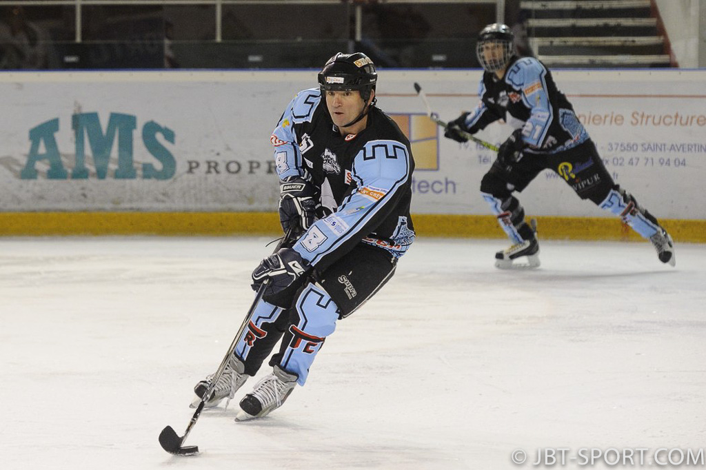 Tours2 - Neuilly/Marne2  09-04