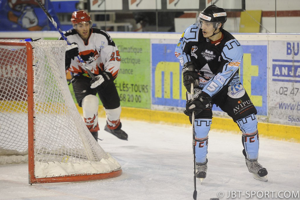 Tours2 - Neuilly/Marne2  09-04