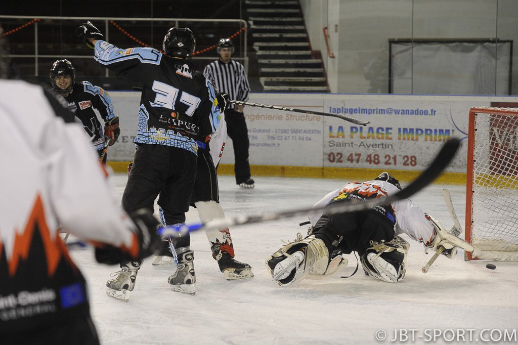 Tours2 - Neuilly/Marne2  09-04