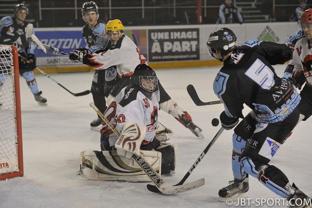 Tours2 - Neuilly/Marne2  09-04