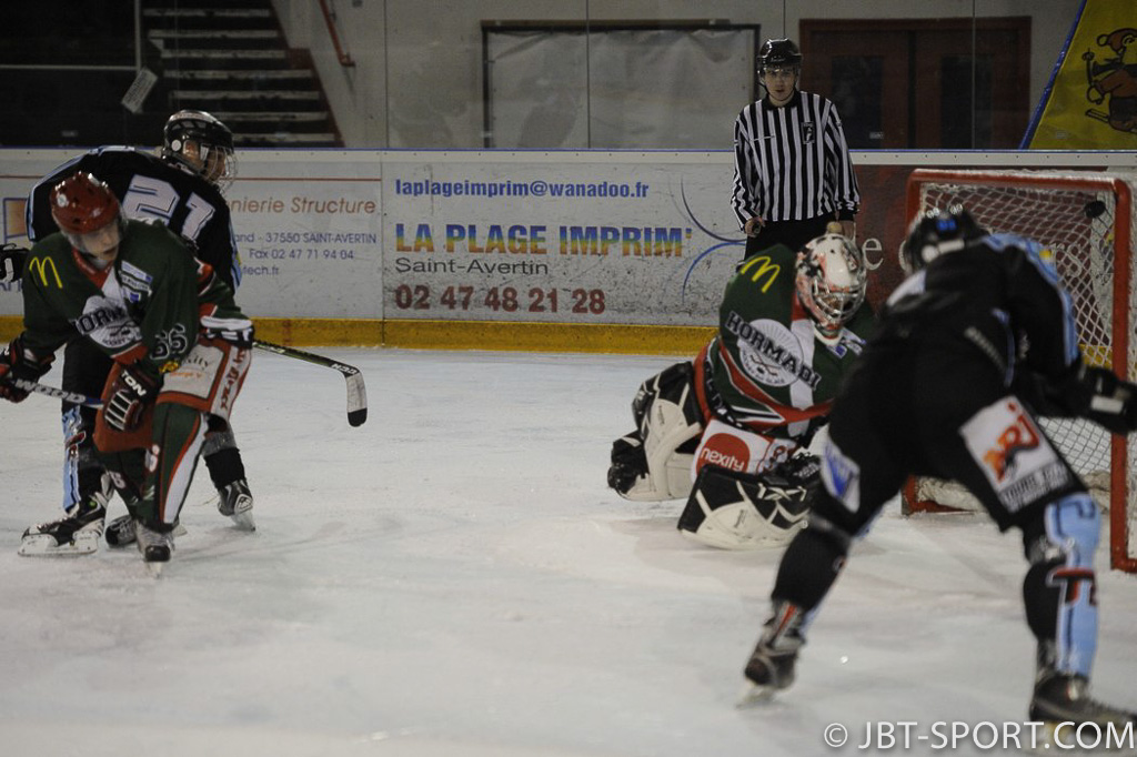 Tours2 - Anglet2   09-04
( 3e Division )