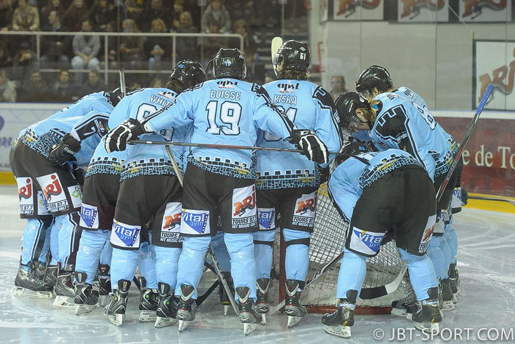 Tours - Français Volants
03 - 02 après prolongation
( 2e Division )