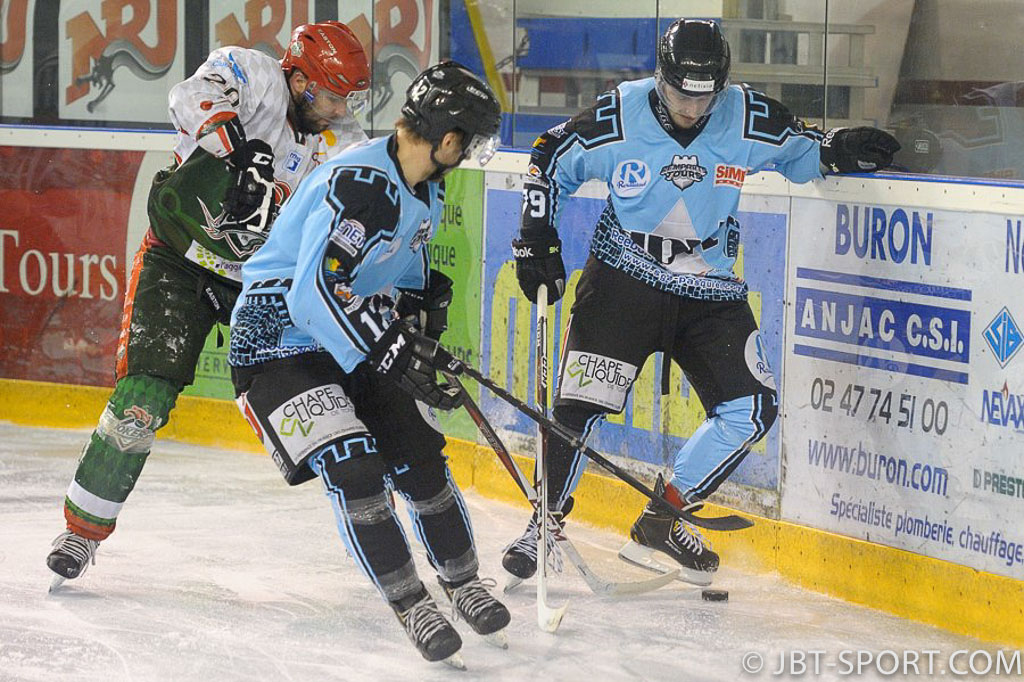 TOURS - CERGY PONTOISE
10 - 01
( 2e Division )