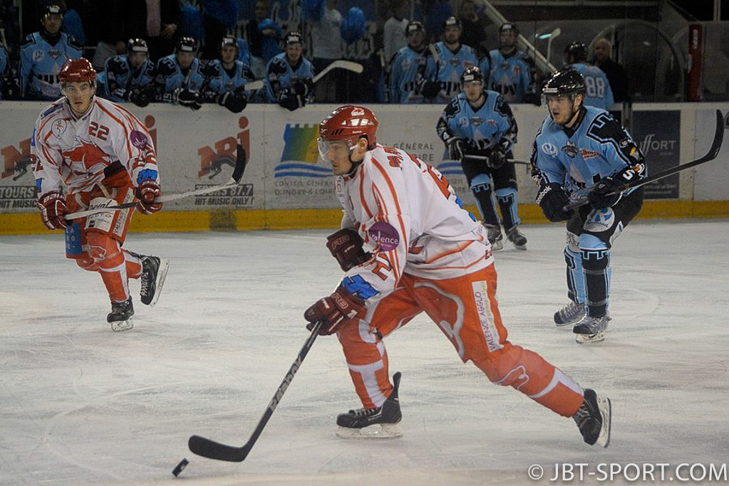 Tours - Valence 05 -01
Play Offs Quart de finale aller
( 2e Division )