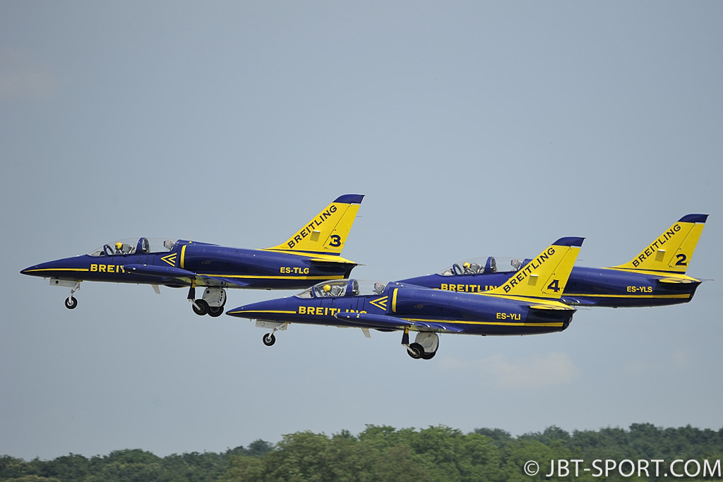 Aero L-39C Albatros - Breitling Jet Team