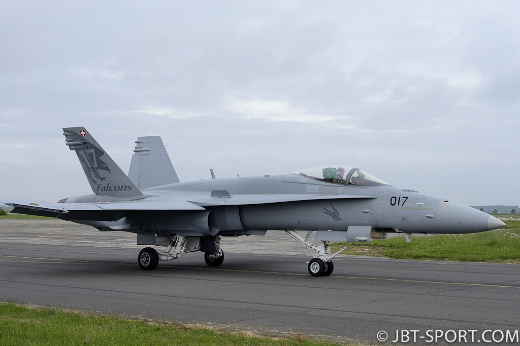 F18 - Suisse