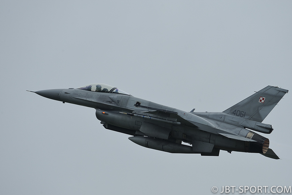 F16 - Pologne