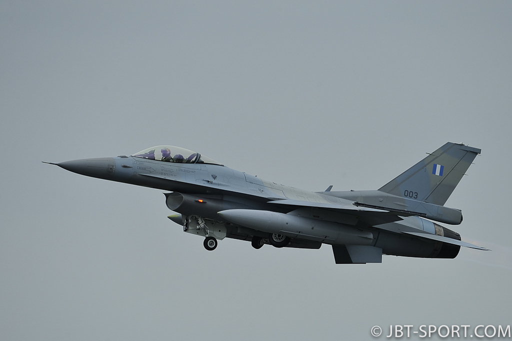 F16 - Grèce
