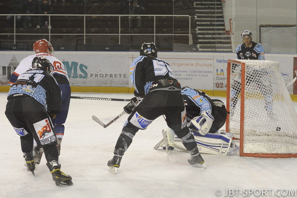 Tours - Evry 04-02