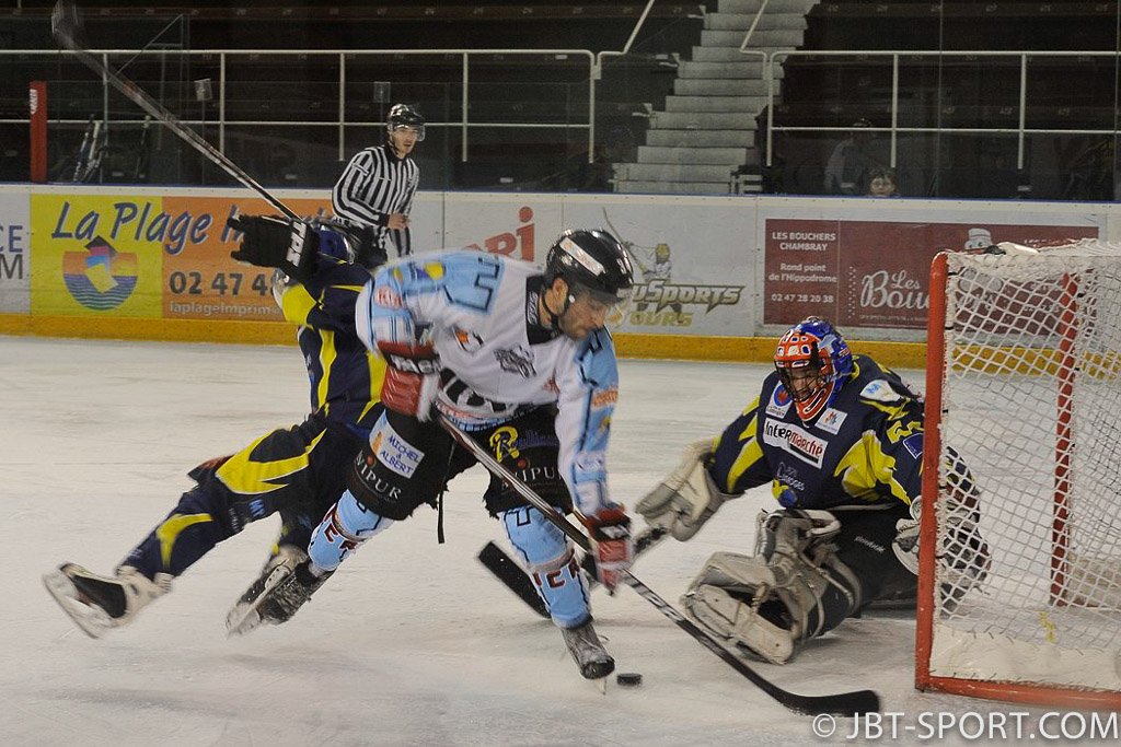 Tours2 - Limoges 03-07
( 3e Division )