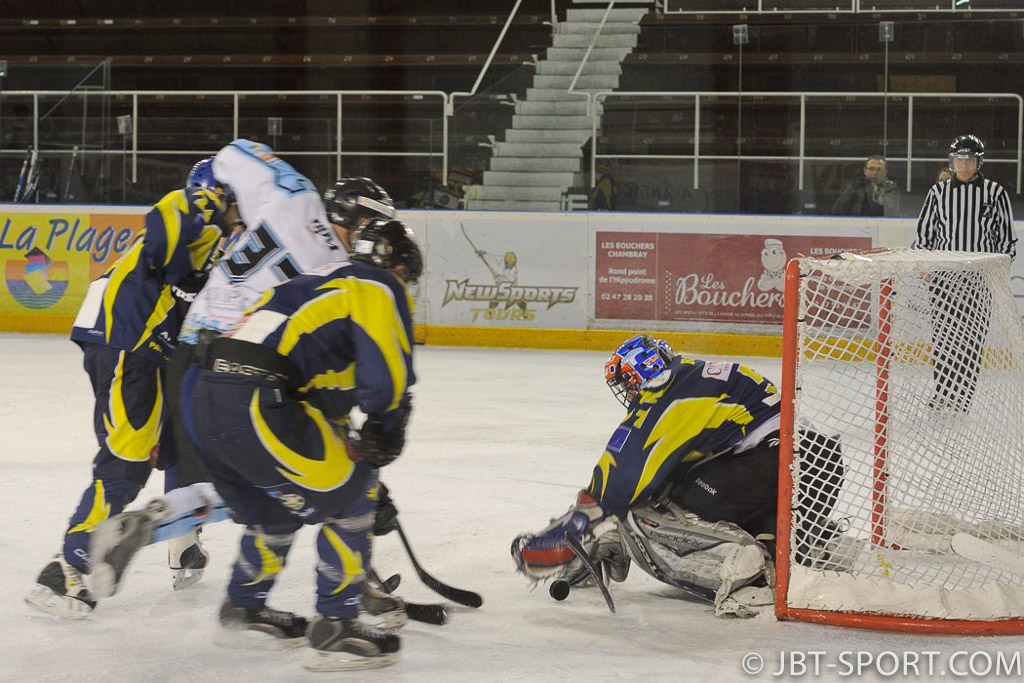 Tours2 - Limoges 03-07
( 3e Division )