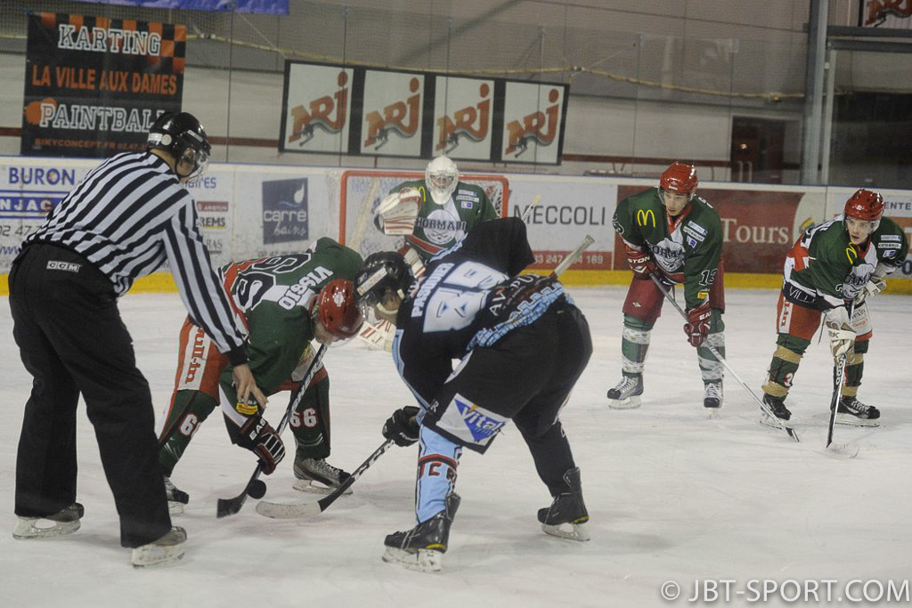 Tours2 - Anglet2   09-04
( 3e Division )