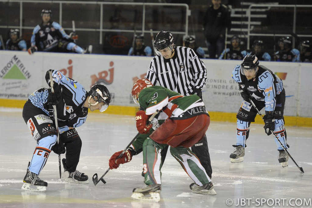 Tours2 - Anglet2   09-04
( 3e Division )