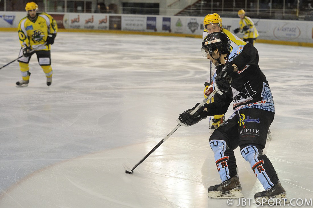 Tours2 - Viry Chatillon   05-02
1/4 de finale retour play offs division 3
Tours2 qualifié pour la phase finale