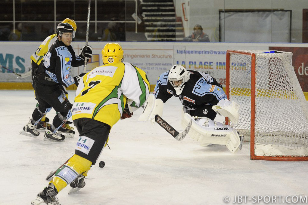 Tours2 - Viry Chatillon   05-02
1/4 de finale retour play offs division 3
Tours2 qualifié pour la phase finale