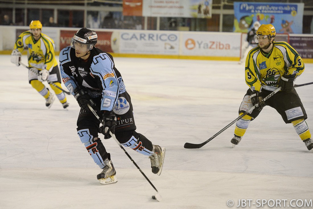 Tours2 - Viry Chatillon   05-02
1/4 de finale retour play offs division 3
Tours2 qualifié pour la phase finale