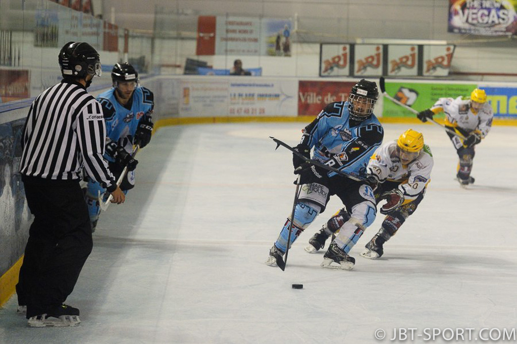 Tours - Strasbourg2
2e Division
10 -00