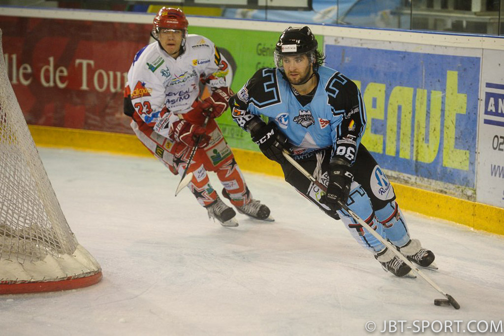 Tours - Amneville
2e Division
03 - 01