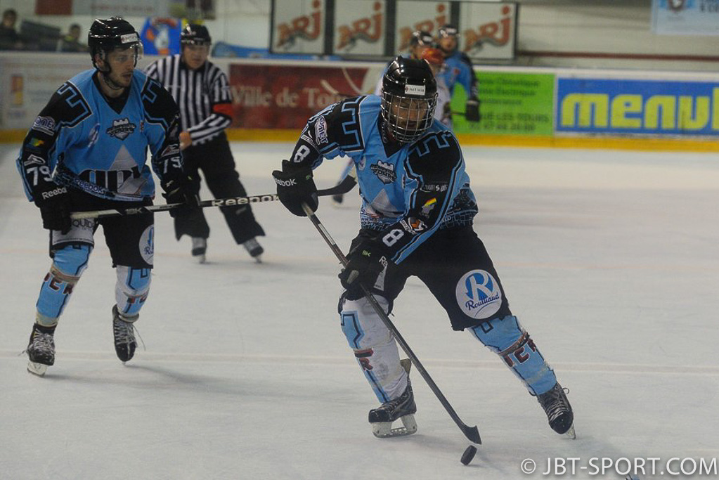 Tours - Amneville
2e Division
03 - 01