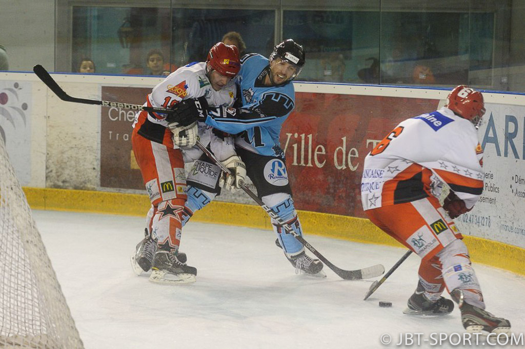 Tours - Amneville
2e Division
03 - 01