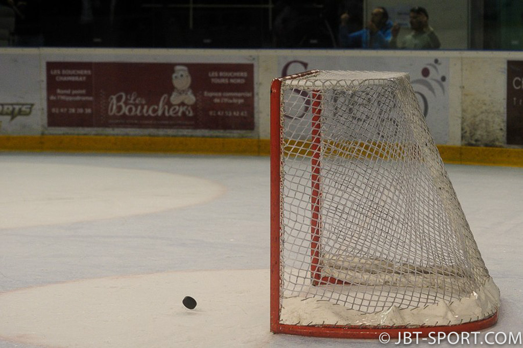 Tours - Amneville
2e Division
03 - 01
