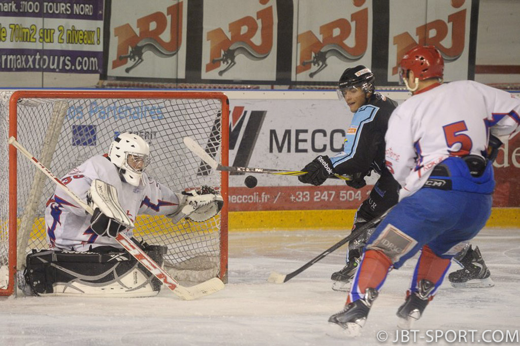 Tours2 - Asnieres2
(3e Division )
06 - 05