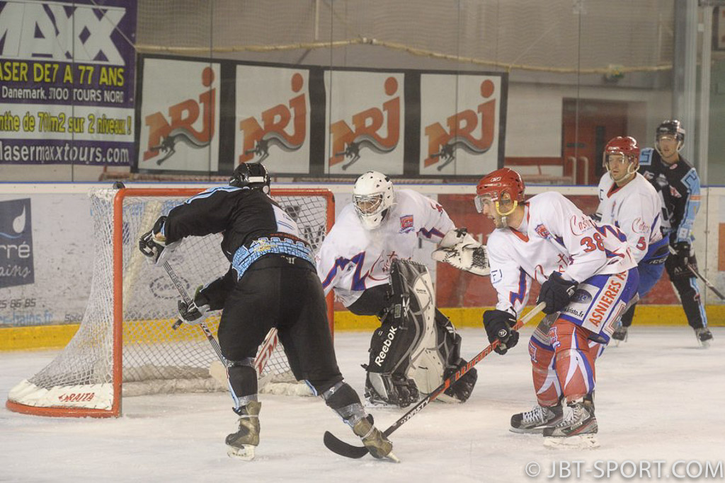 Tours2 - Asnieres2
(3e Division )
06 - 05