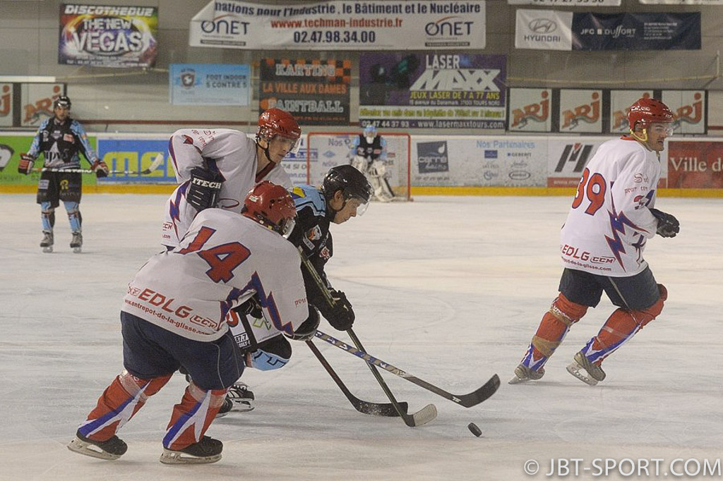 Tours2 - Asnieres2
(3e Division )
06 - 05