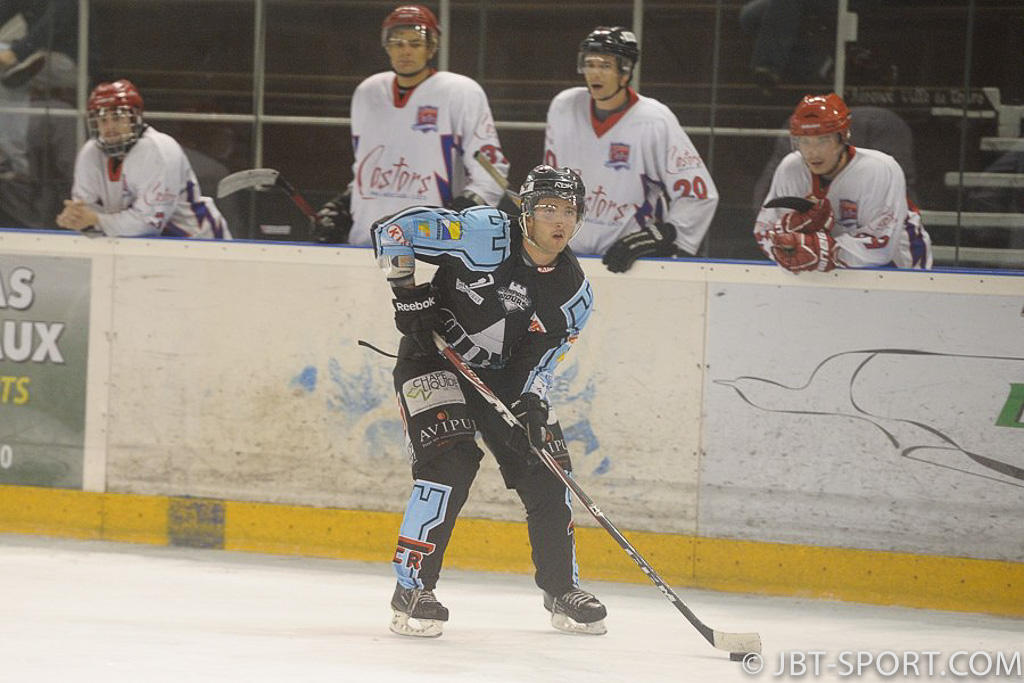 Tours2 - Asnieres2
(3e Division )
06 - 05