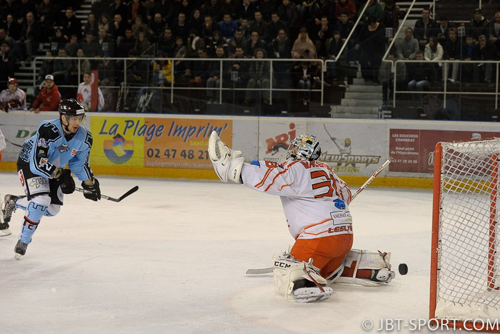 Tours - Valence
2e Division
04 - 05