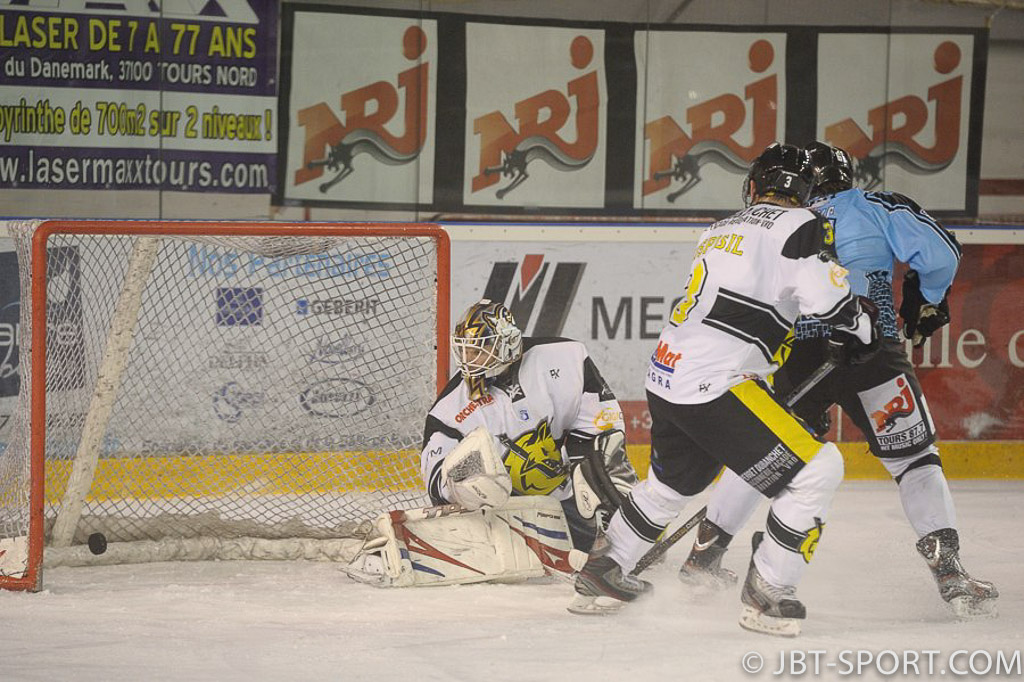 Tours - Roanne 10 - 01
2e Division