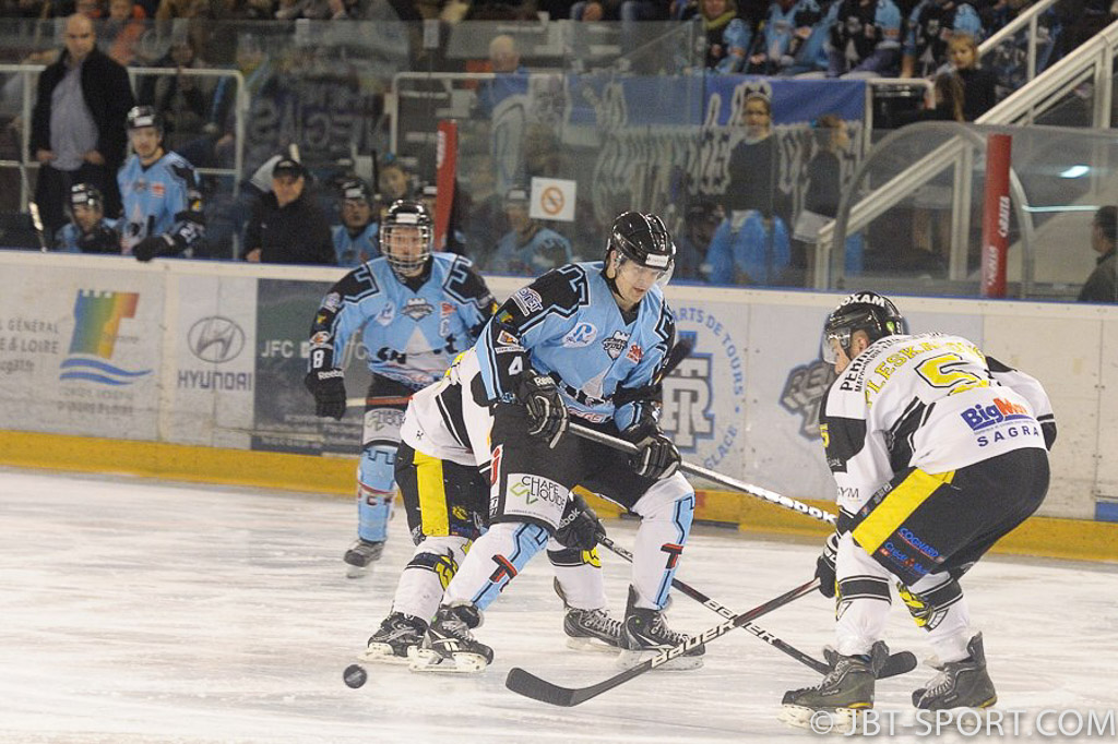 Tours - Roanne 10 - 01
2e Division
