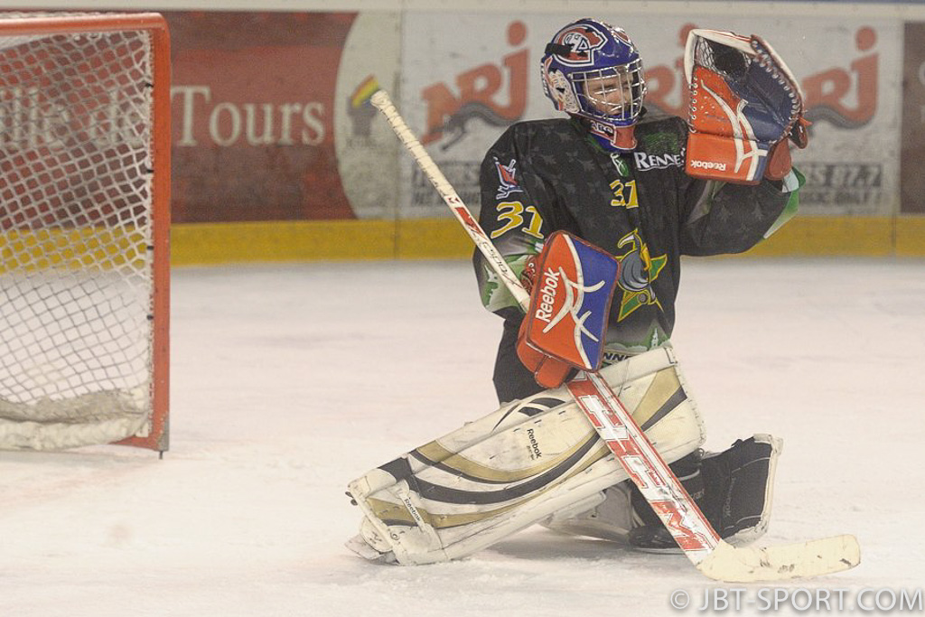 Tours2 - Rennes  16-03
3e Division