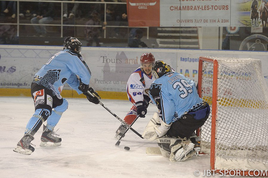 Tours - Asnières
09 - 02
