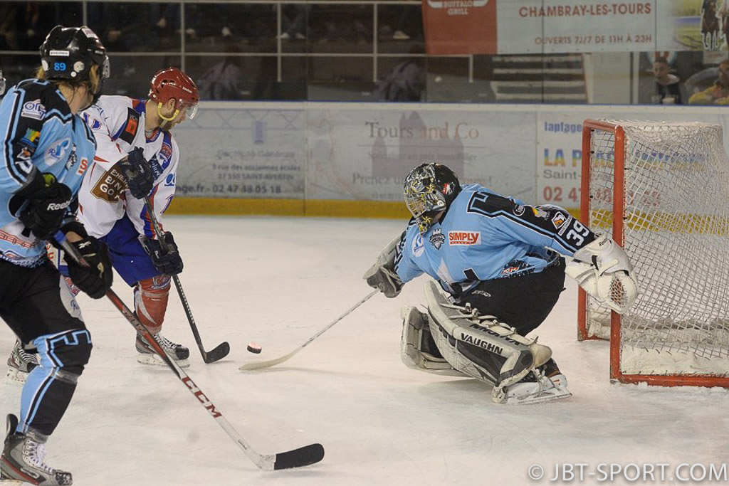 Tours - Asnières
09 - 02