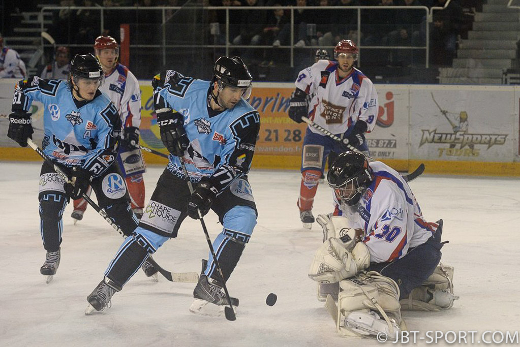 Tours - Asnières
09 - 02
