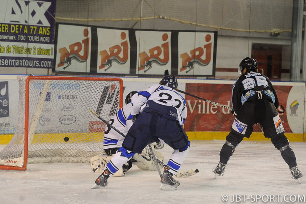 Tours2 - Nantes2
05 - 04