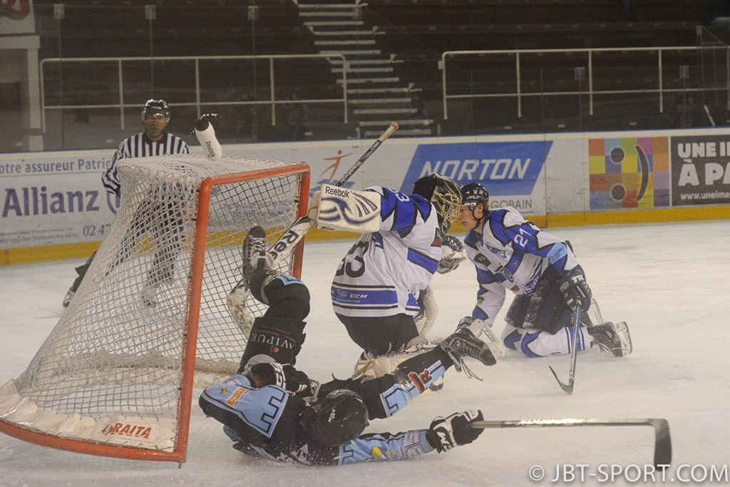 Tours2 - Nantes2
05 - 04