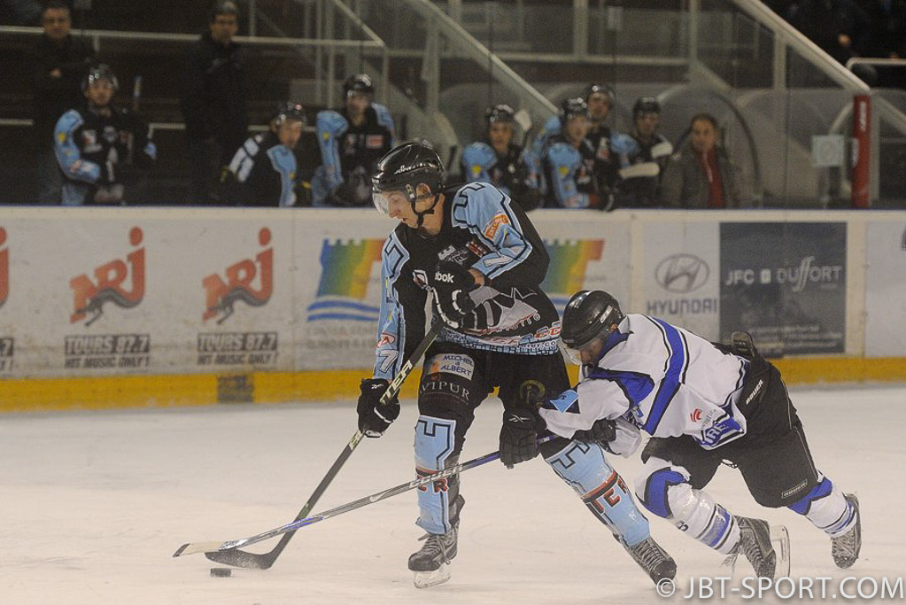 Tours2 - Nantes2
05 - 04