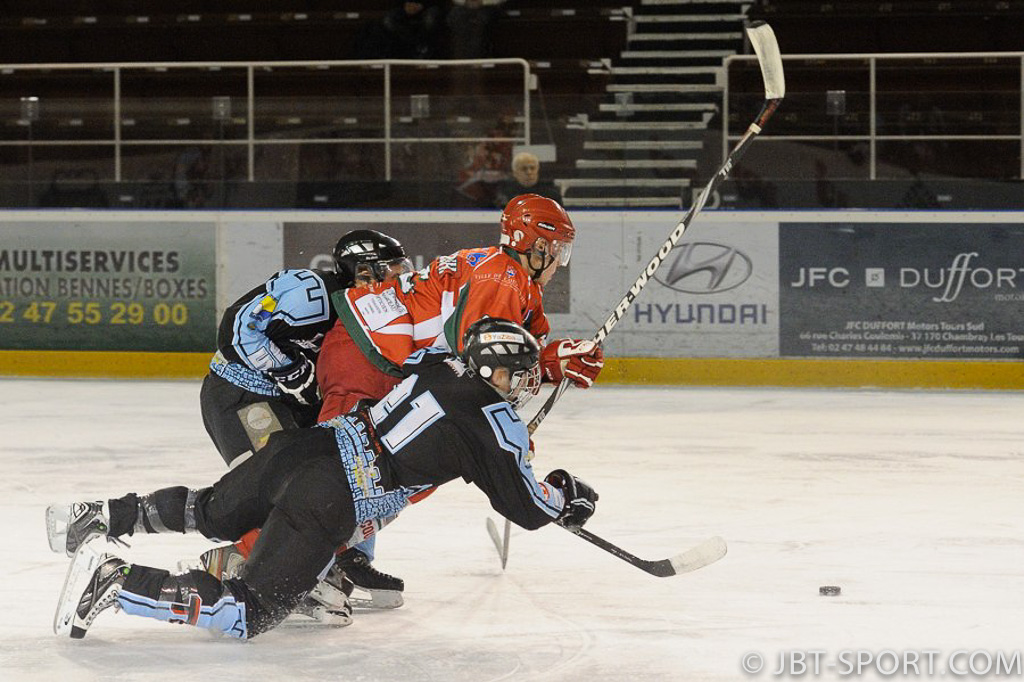 Tours2 - Courbevoie 2
04 - 03