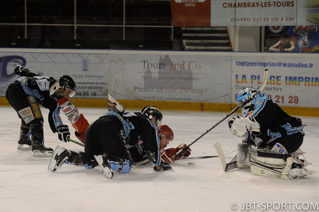 Tours2 - Courbevoie 2
04 - 03
