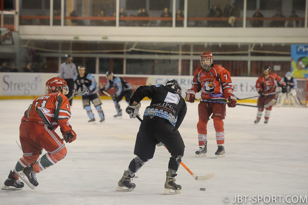 Tours2 - Courbevoie 2
04 - 03