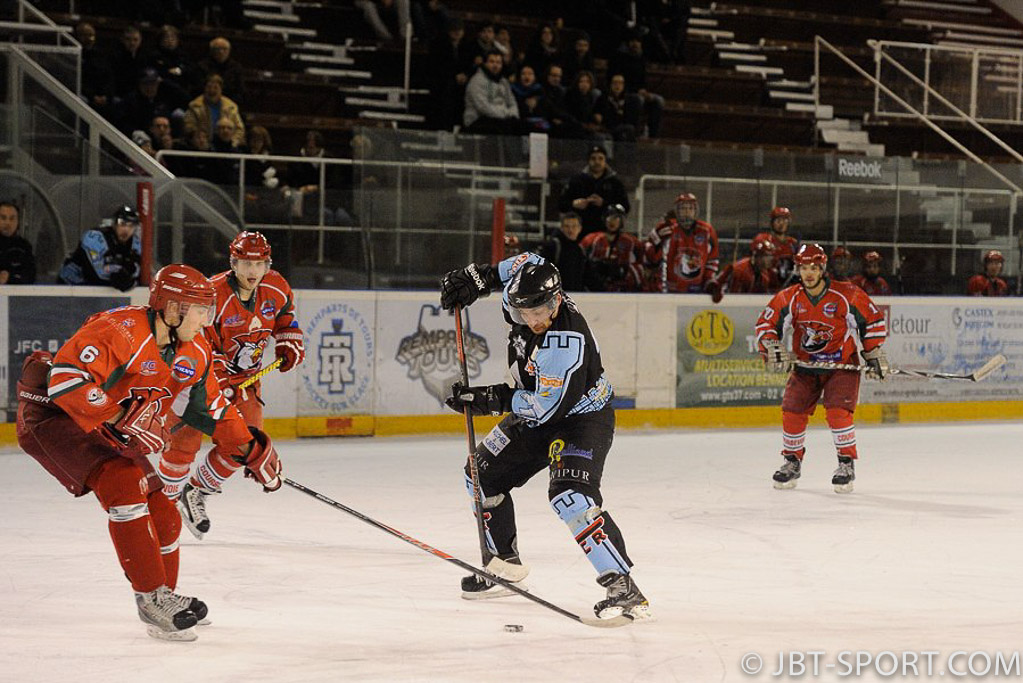 Tours2 - Courbevoie 2
04 - 03