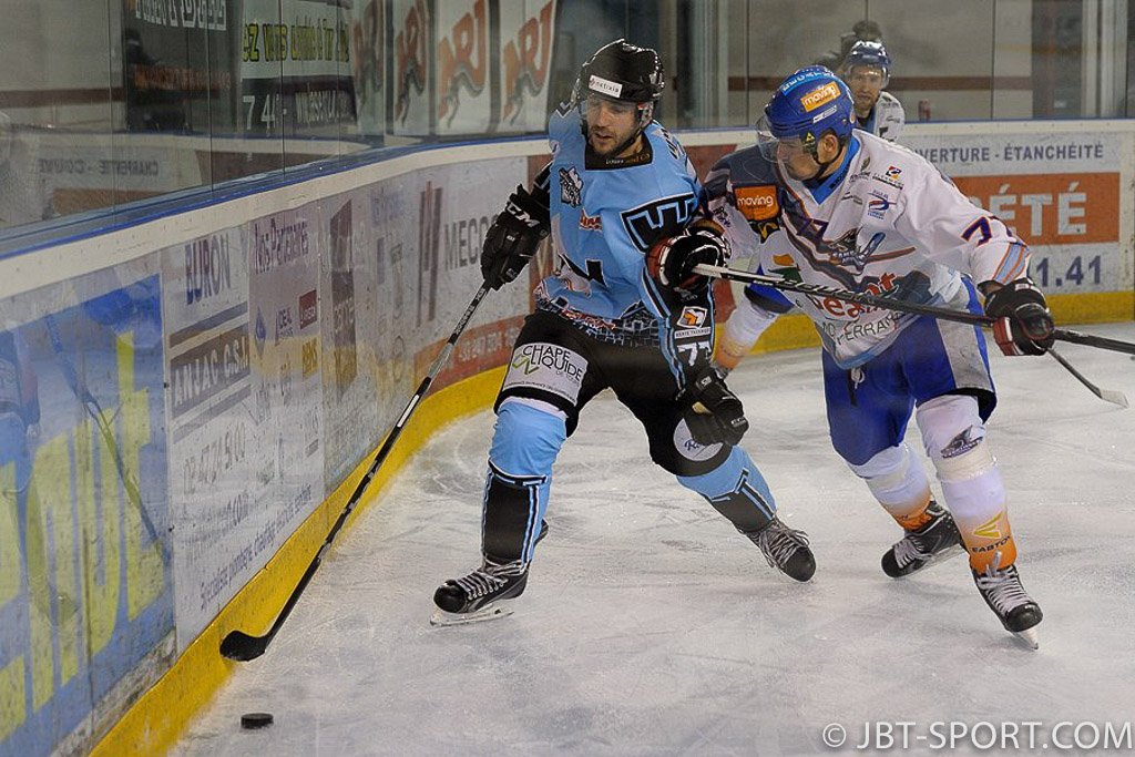 Tours - Clermont-Ferrand
03 - 05
