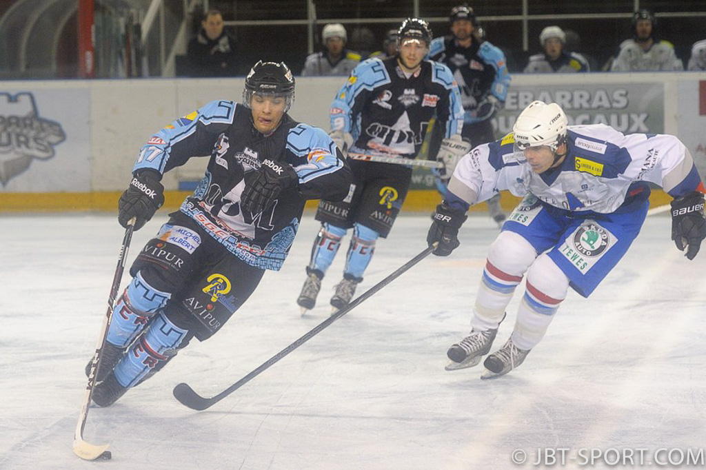 Tours2 - Luxembourg
09 - 03
( 3e Division )
