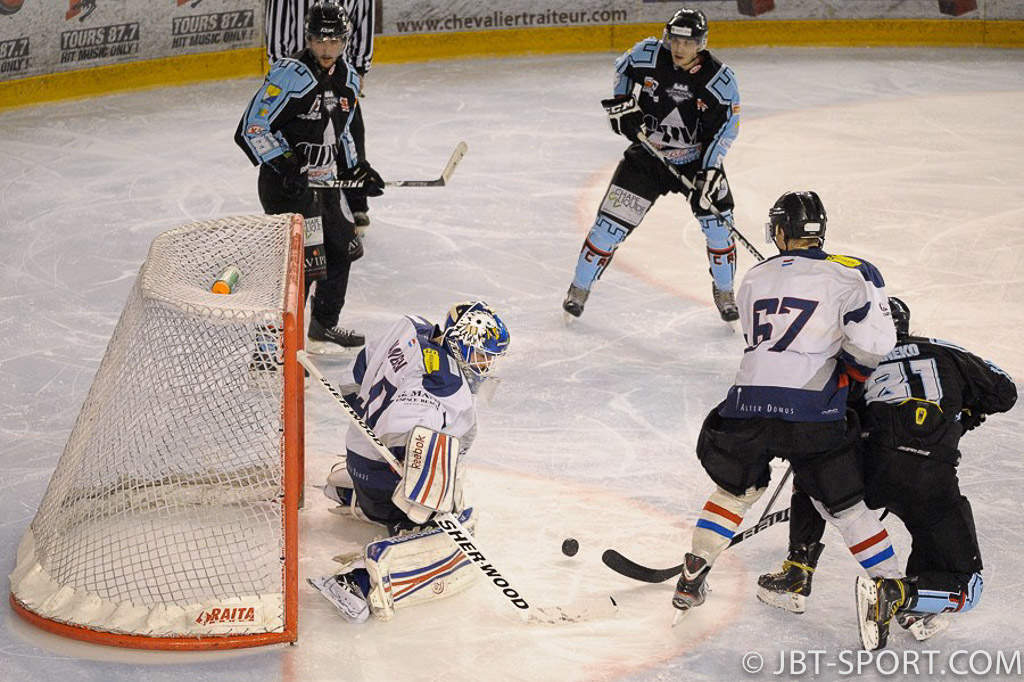 Tours2 - Luxembourg
09 - 03
( 3e Division )